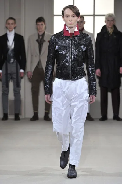 Look 8